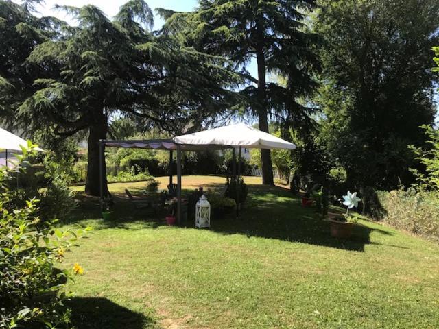 Clos Du Bourg Bed and Breakfast Saint-Cyr-en-Val Exterior foto